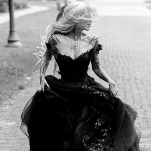 Meet your Posher, Tj